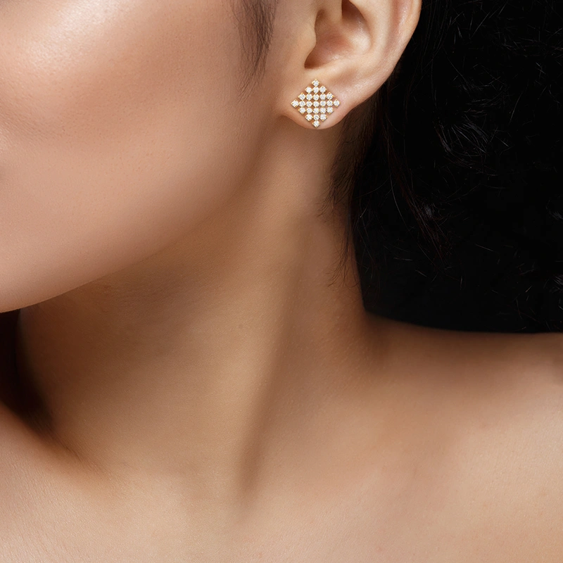 Chic Diamond Earings